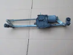 Etupyyhkijän mekanismi VW Golf V