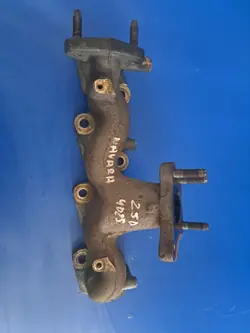 Gebrauchter Nissan Abgaskrümmer OEM YD25DDTI 2.5D