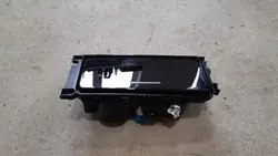 Sujetacopas Maserati Ghibli OEM 670011133 - Salpicadero