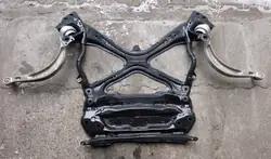 Sous-cadre de suspension avec bras de contrôle Audi A5 A4