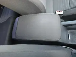 OEM PODŁOKIETNIK WELUR VW GOLF VI 6 Armlehne