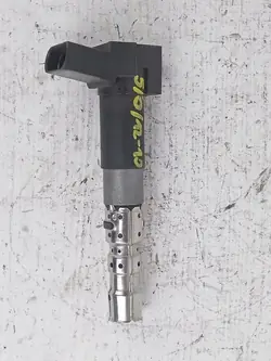 VW PASSAT B5 Bobina de Ignição 066905100D