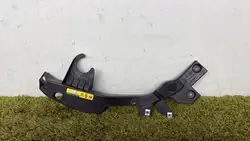 Framsätesbältesfäste Vänster OEM 9826095480