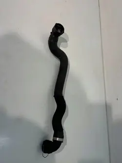 Audi OE 1K0122101KR Jäähdytin, moottorin jäähdytysjärjestelmä