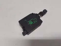 OEM 8377569 Actionneur de serrure coffre BMW 5 E39 Berline