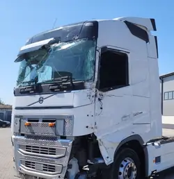 Koko Volvo FH4 500 Euro6 ohjaamo 2017 - Käytetty