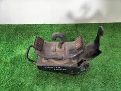 Support OEM UCHWYT MOCOWANIE KABINY PRAWY CANTER FUSO Cabine Droit