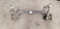 Poutre d'essieu arrière OEM 4838582 Skoda Fabia II