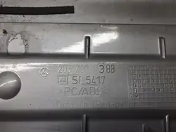 Mercedes Spoileriläppä OEM 2037900388 W203 2.2 CDI