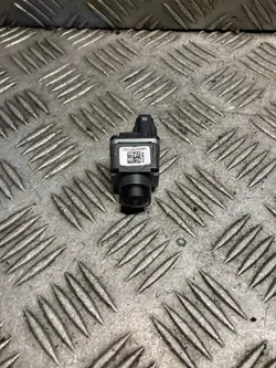 Câmara de pára-choques dianteiro OEM 7P6980551C Audi RS7 C7