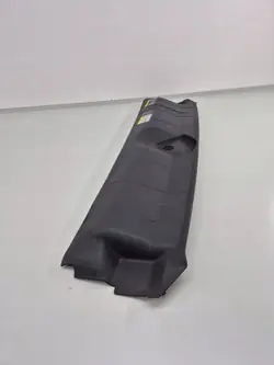 OEM 8W6807081CE Frontriemenabdeckung für Audi