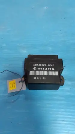 Mercedes Vito 2.3 Sytytyspistokkeen Ohjain 0085450032