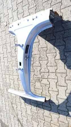 Volvo V90 II vasen pylväs OEM 1206086938