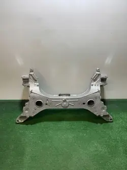 Etujarrupalat OEM Lj9c5g145ad Ford Mach-E:lle
