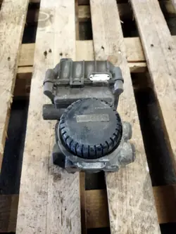 EBS-modulaattoriventtiili OEM 4801066060 DAF XF CF:lle