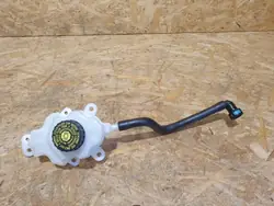 Réservoir de liquide de frein BMW IX I20 OEM 6898196