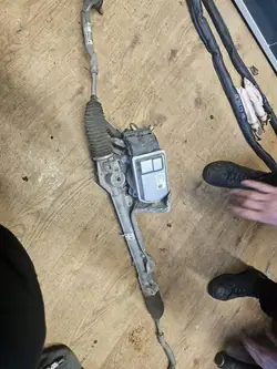 PEUGEOT 308 T9 Caixa de direção 6820000231