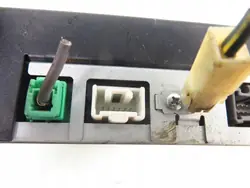 Lector Navegación Mazda 5 OEM CC33668FXB - Usado