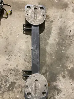 Schokdemper montagebalk OEM voor Renault Midlum DXI