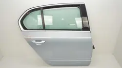 Skoda Superb II Taka Oikea Ovi OEM 360208922