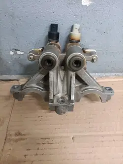 Tapa de cojinete de árbol de levas OEM AT4E-6B280-HD - Usado