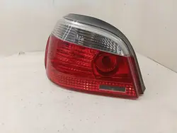 Lámpara trasera izquierda BMW 5 (E60) 2006 OEM 7165737