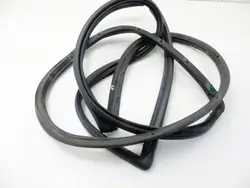 Framvänster dörrtätning OEM CHPA101SZLPMS142603091