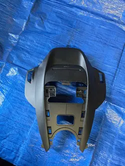 Ford Kuga MK2 konsolskydd OEM GV41-S045N42-ADW