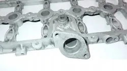 Sylinterikansi OEM 07L103285N Audi RS6 C6:lle