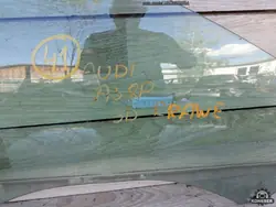 Vitre latérale avant droite OEM 00102502 Audi A3 8P