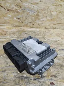 ECU Peugeot 307 0281011803 9656161980 Usado