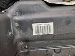 Réservoir carburant Audi Q5 SQ5 2011 OEM 8R0201021