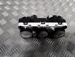 Module de contrôle AC Mitsubishi Colt OEM P7820A221Y