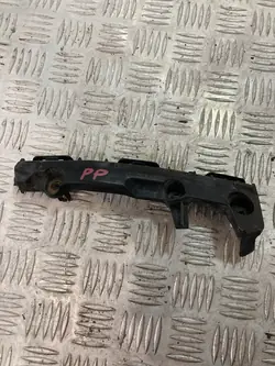 Supporto Paraurti Anteriore Destro Toyota Hilux VII 05-15 OEM