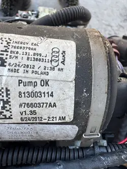 Adblue-pomp Audi Q5 SQ5 2011 8K0131899