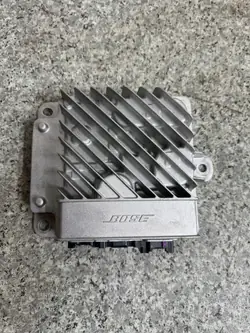Bose Radio-Verstärker BHP5 66 A20 für Mazda 3 BM 2013-2017
