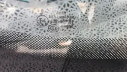Begagnad framruta OEM 2K7845011P VW Caddy