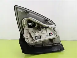 Feu arrière gauche Opel Astra III H 2004-2013 Kombi 93182992