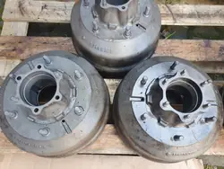 Tambour de frein arrière OEM 6683560702 Mercedes 609D/611D
