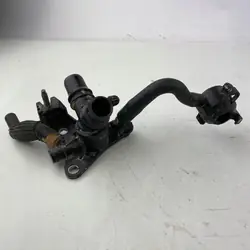 Té de tuyau d'eau OEM 289355520R pour Mercedes VITO