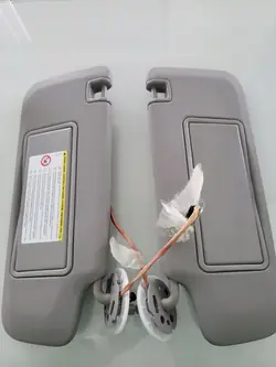 Opel Astra J Aurinkosuoja OEM 13302542 Vasen/Oikea