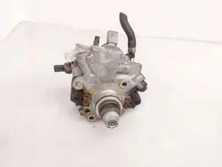 Polttoainepumppu OEM A6510700701 Mercedes-Benz E W212:lle