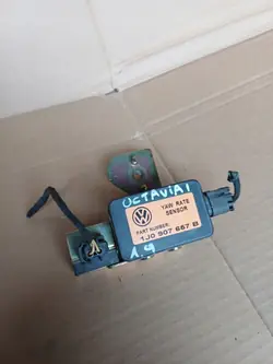 ESP-sensor 1J0907657B för Skoda Octavia I 1.9 TDI