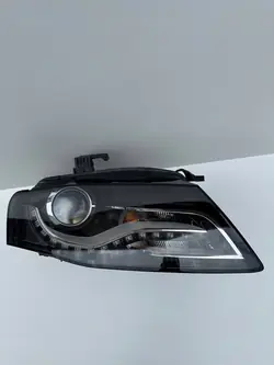 AUDI A4 B8 Faro Delantero Derecho Xenón
