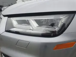 AUDI Q5 FY Phare Gauche 80A941773J