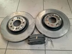 Conjunto discos e pastilhas dianteiros OEM 51712-D7100