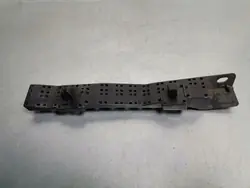 Support de garde-boue OEM FBZ6764 pour Subaru Forester SJ