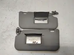 Visor Ford Fiesta MK6 OEM PAW726 - Usado