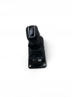 Volvo XC60 2020 Versnellingspook OEM P31437769 - Gebruikt