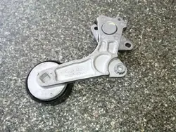Hihnapingotin OEM 2528103HA0 Hyundai Ioniq 1.58L